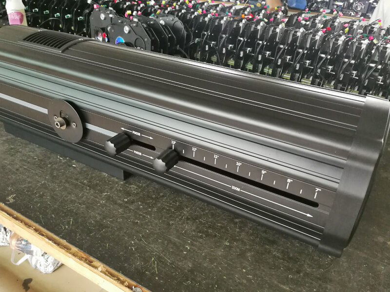 350w long lens led follow spot light (8) Светодиодный прожектор мощностью 350 Вт с длинными линзами (8)