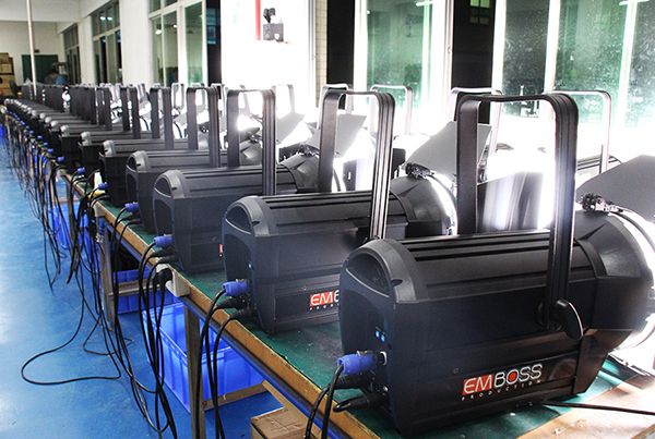 fresnel spotlight manufacturers Производители фары Френеля