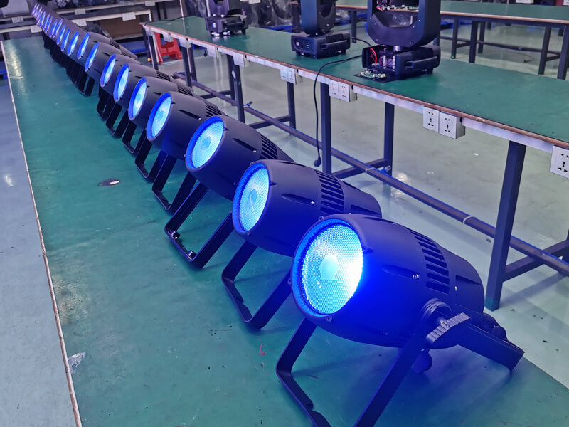 100w 4in1 led solar par light (5) 100 Вт 4в1 светодиодный солнечный свет (5)