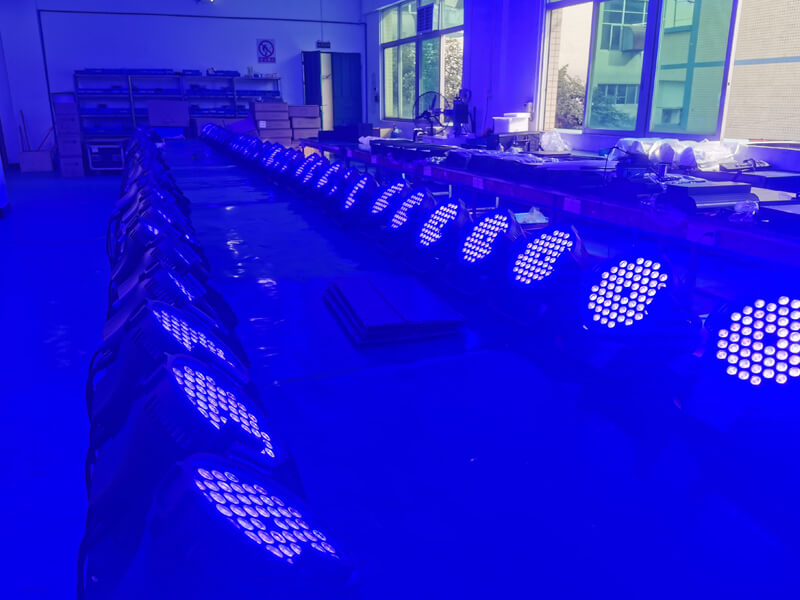 18pcs 4in1 led indoor par light (3) 18шт 4в1 светодиодный светильник для внутреннего освещения (3)