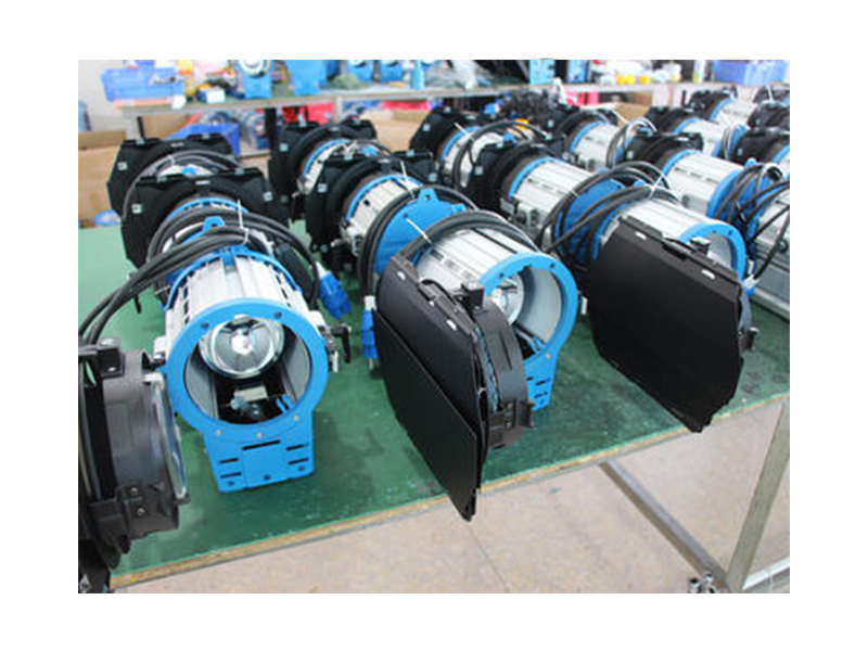 Комплект 1000 Вт прожектора Френеля