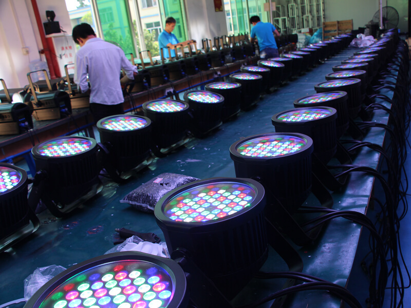 54 шт. RGBW на открытом воздухе светового света