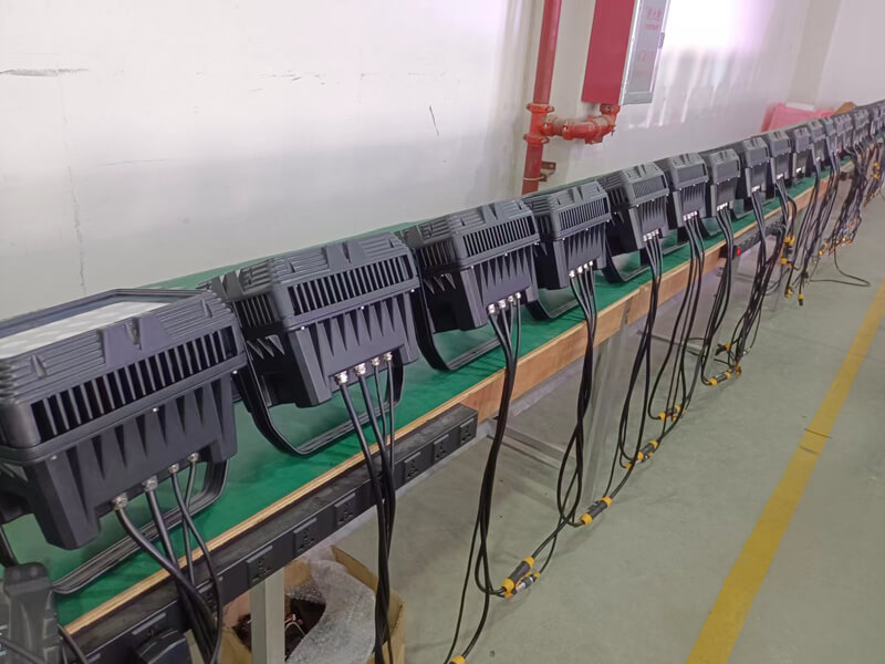 24шт RGBW 4in1 светодиодный настенный светильник