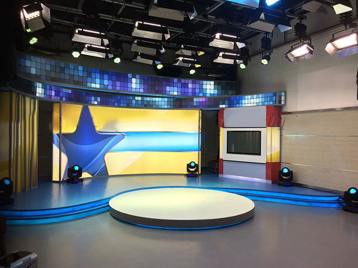 Какое освещение студии лучше, а какие преимущества освещения Vangaa?