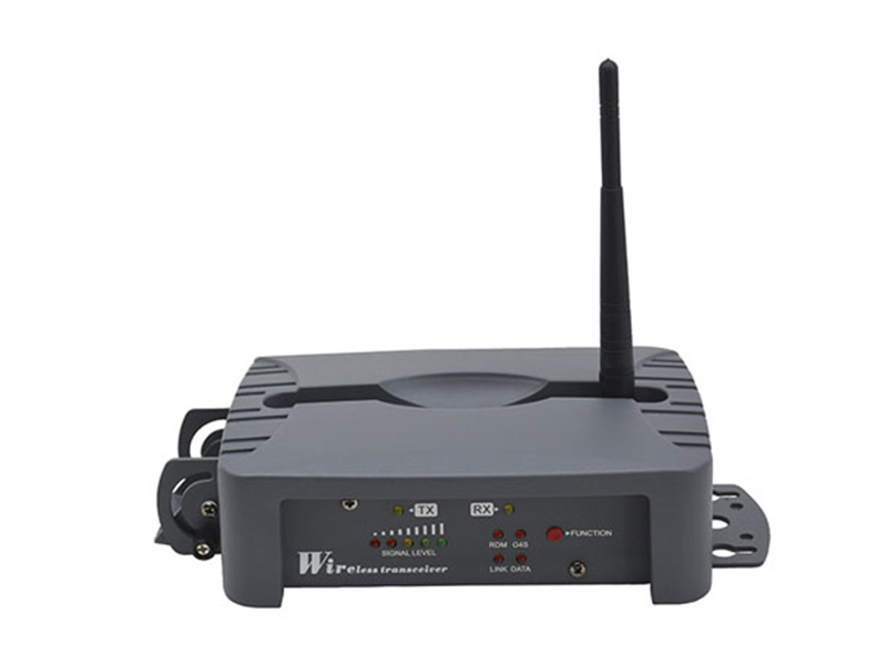 Беспроводной передатчик и приемник DMX для помещений из литого алюминия