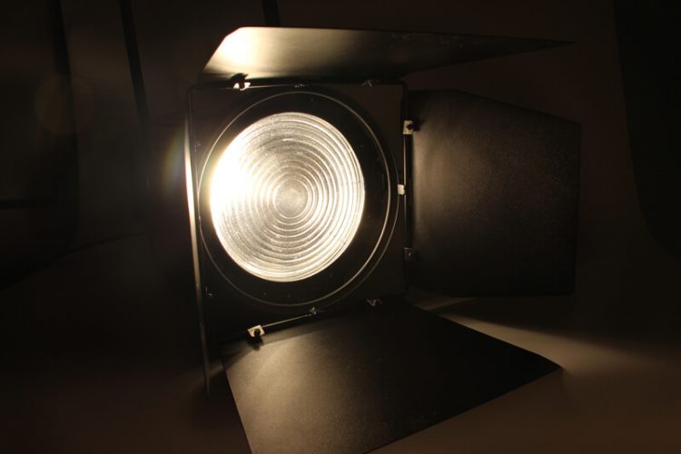 High Lux 100W Led Fresnel Light для художественной студии
