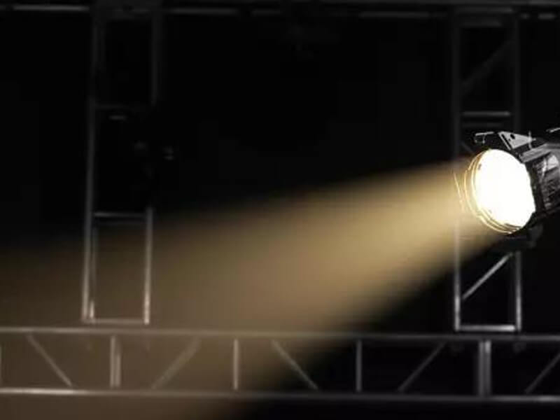 Светодиодный прожектор Leko Light мощностью 180 Вт с фиксированной линзой