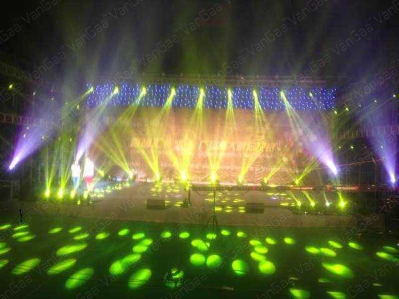 200W Sharpy от Vangaa есть замечательное шоу в 1-м фестивале пива yingcheng Qingdao