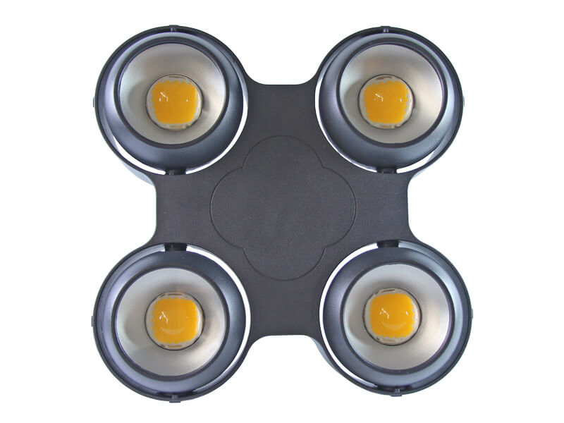 Уличный светодиодный светильник Atomic Audi Audi Blinder мощностью 400 Вт