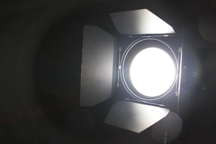 High Lux 100W Led Fresnel Light для художественной студии