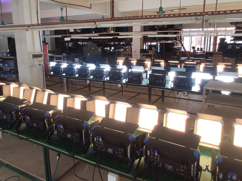 двухцветная светодиодная мягкая видеопанель со световым эффектом VG-HTC1480C (10)