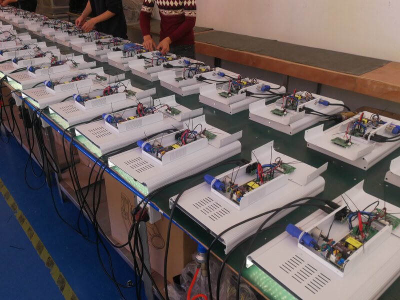 Светодиодная панель с регулируемым углом наклона Soft Video Sky Panel Light