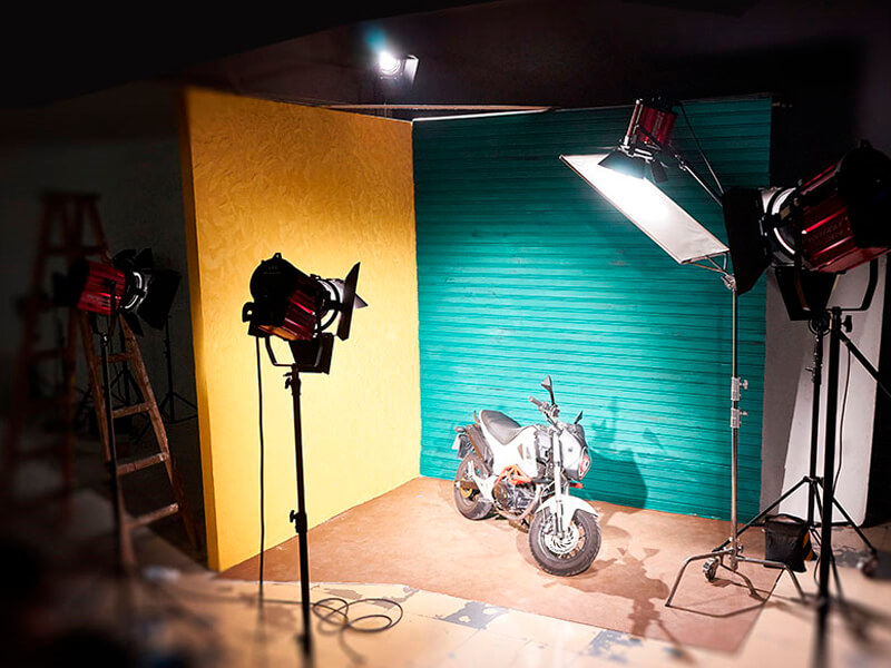 Прожектор Френеля мощностью 2000 Вт